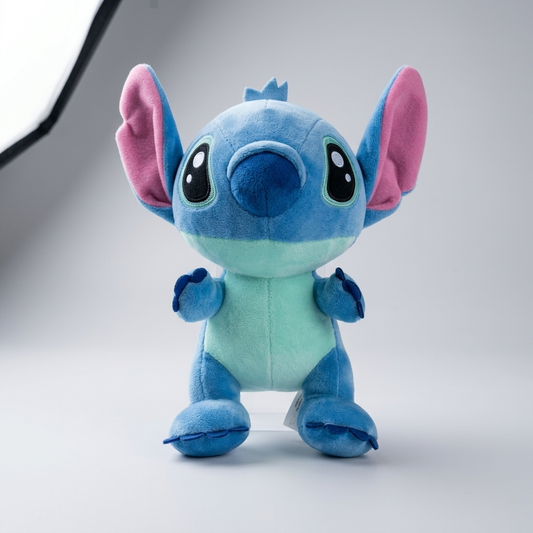Kék Stitch plüss nagy rózsaszín fülekkel csokordíszként