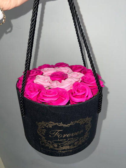 Műrózsa Kompozíció Díszdobozban Pink-Rózsaszín MeglepiMűhely