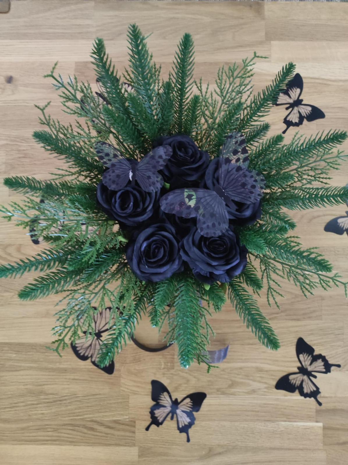 🌿 Fekete Bársony koszorú