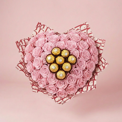 Romantikus ajándék nőknek: rózsaszín rózsa és csoki kombináció"
