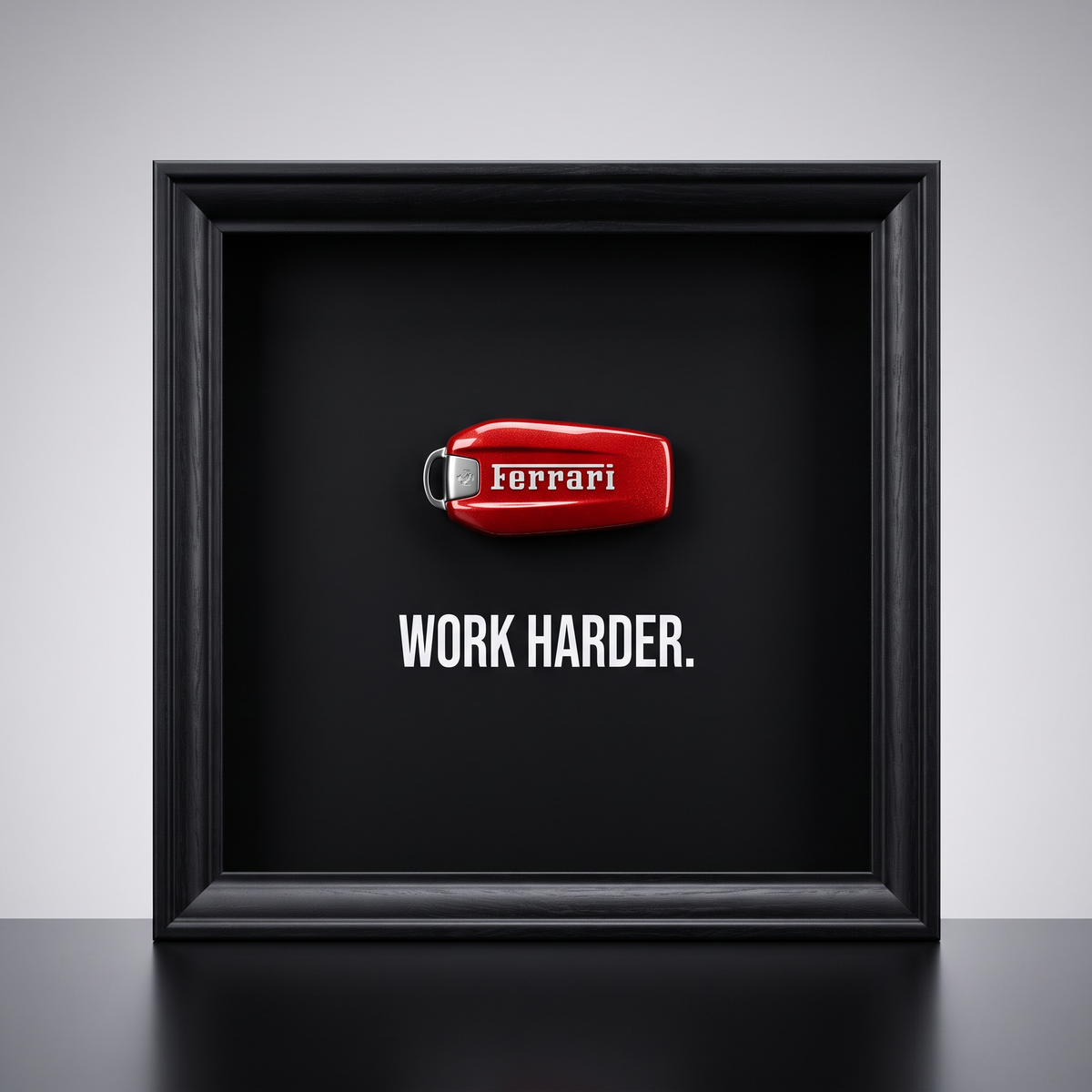 Work Harder fekete mélykeret piros Ferrari-stílusú replika kulccsal és fehér felirattal – férfi ajándék